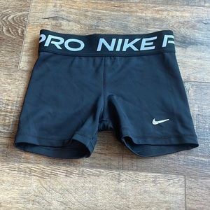 Kids Nike sport shorts small